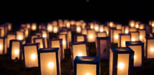 lights-1088141_1280