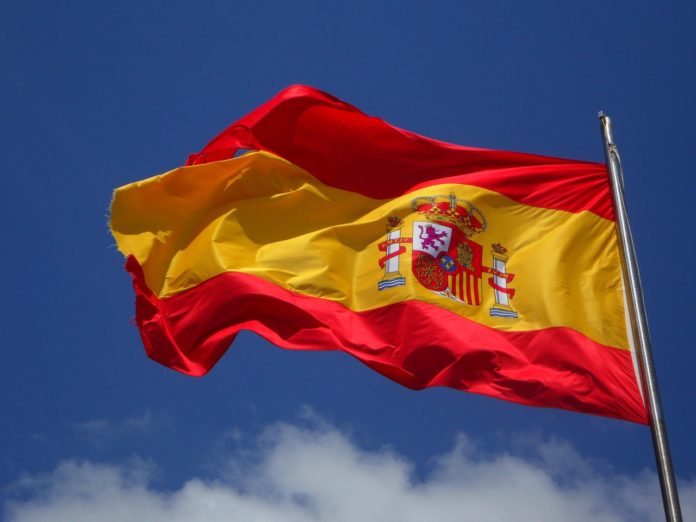 spain-flag-flutter-spanish-54097