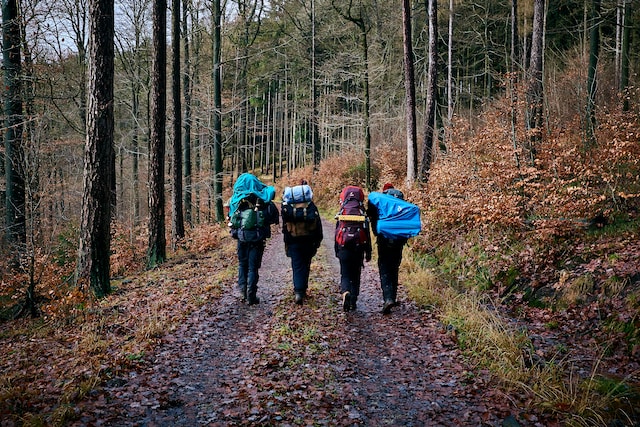 Selbstwirksamkeit in Gruppenstunden und Ferienlagern fördern