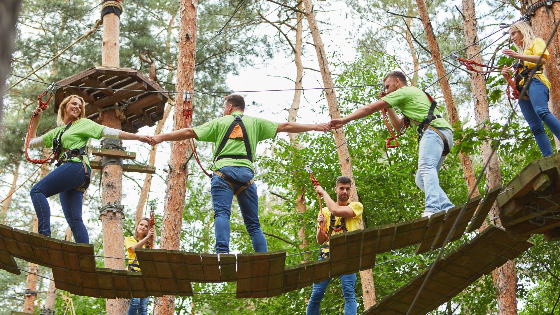 Teambuilding in der Jugendarbeit: Strategien für starke Gruppen